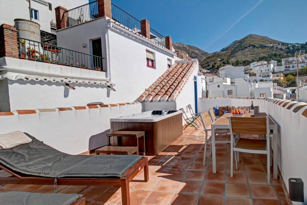 Dom wakacyjny Casa Beaumont - Awesome Andalusian Townhouse *